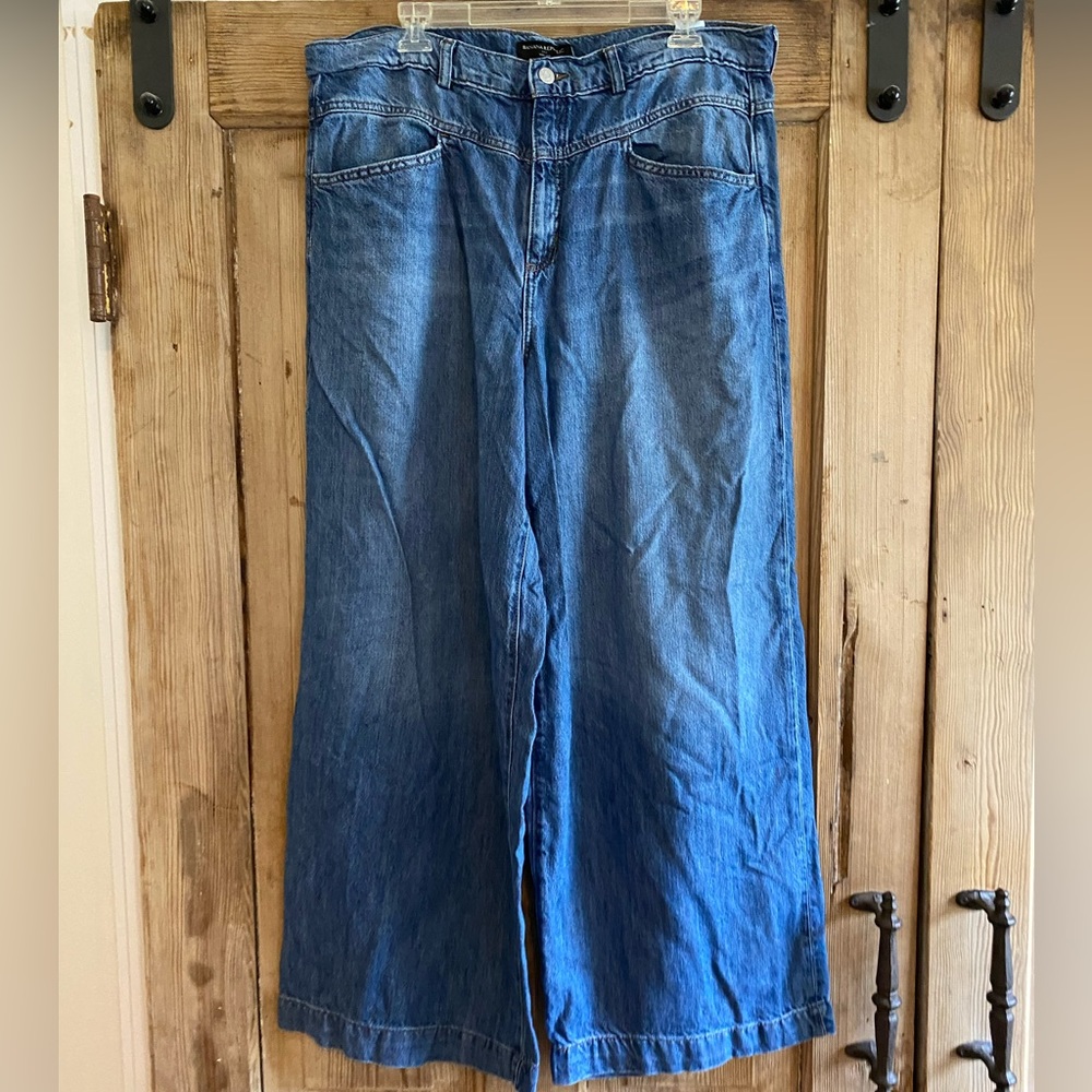 Banana Republic Medium Blue Wide-Leg Flare Jeans
